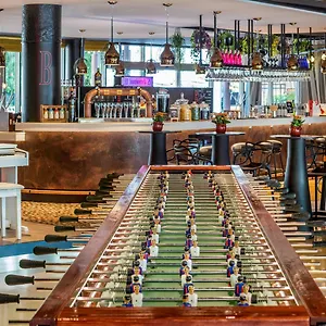 **** Hotell Novotel Barcelona Cornella Spanien